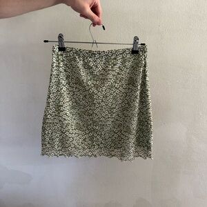 Green floral skirt 🌼🌱